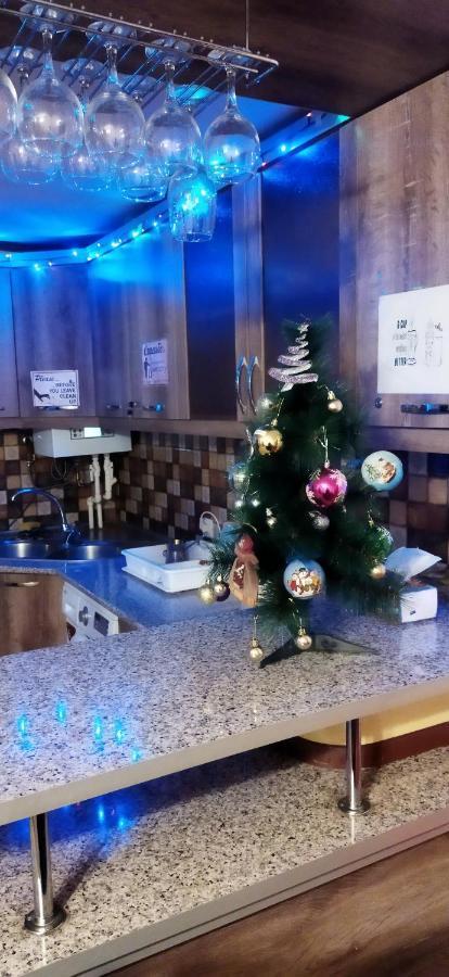 Asine Yerevan Ngoại thất bức ảnh